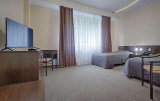 Гостиница Аврора Белокуриха Улучшенный двухместный номер с 2 отдельными кроватями-3